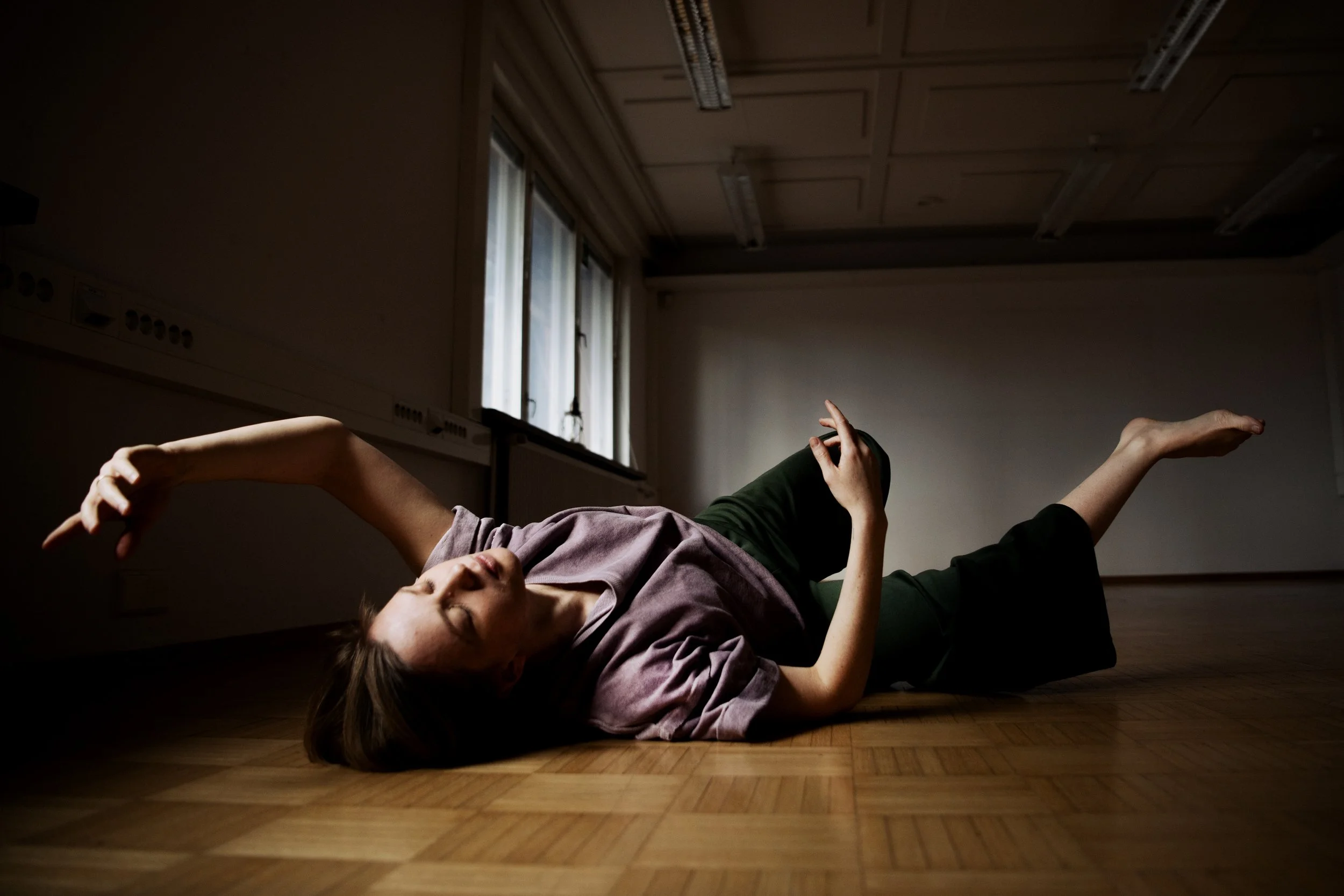 Avoin ja maksuton tanssityöpaja 22.4. // Open and free of charge dance workshop 22.4.