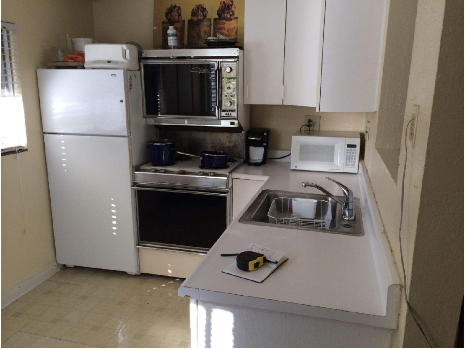 Kitchen/Before