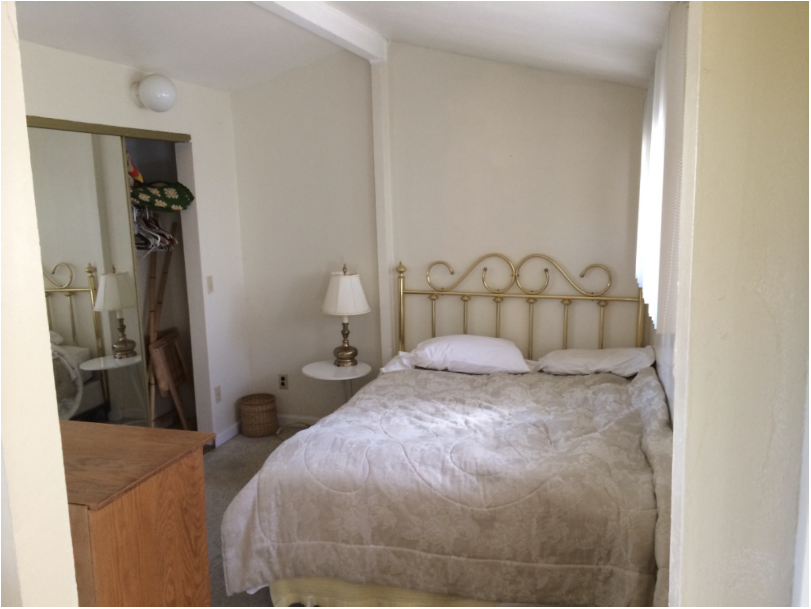 Bedroom/Before