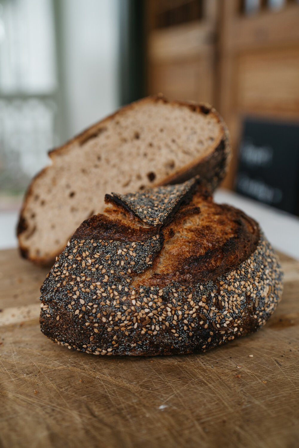 Loshult_Handelsbod_bread2060.jpeg
