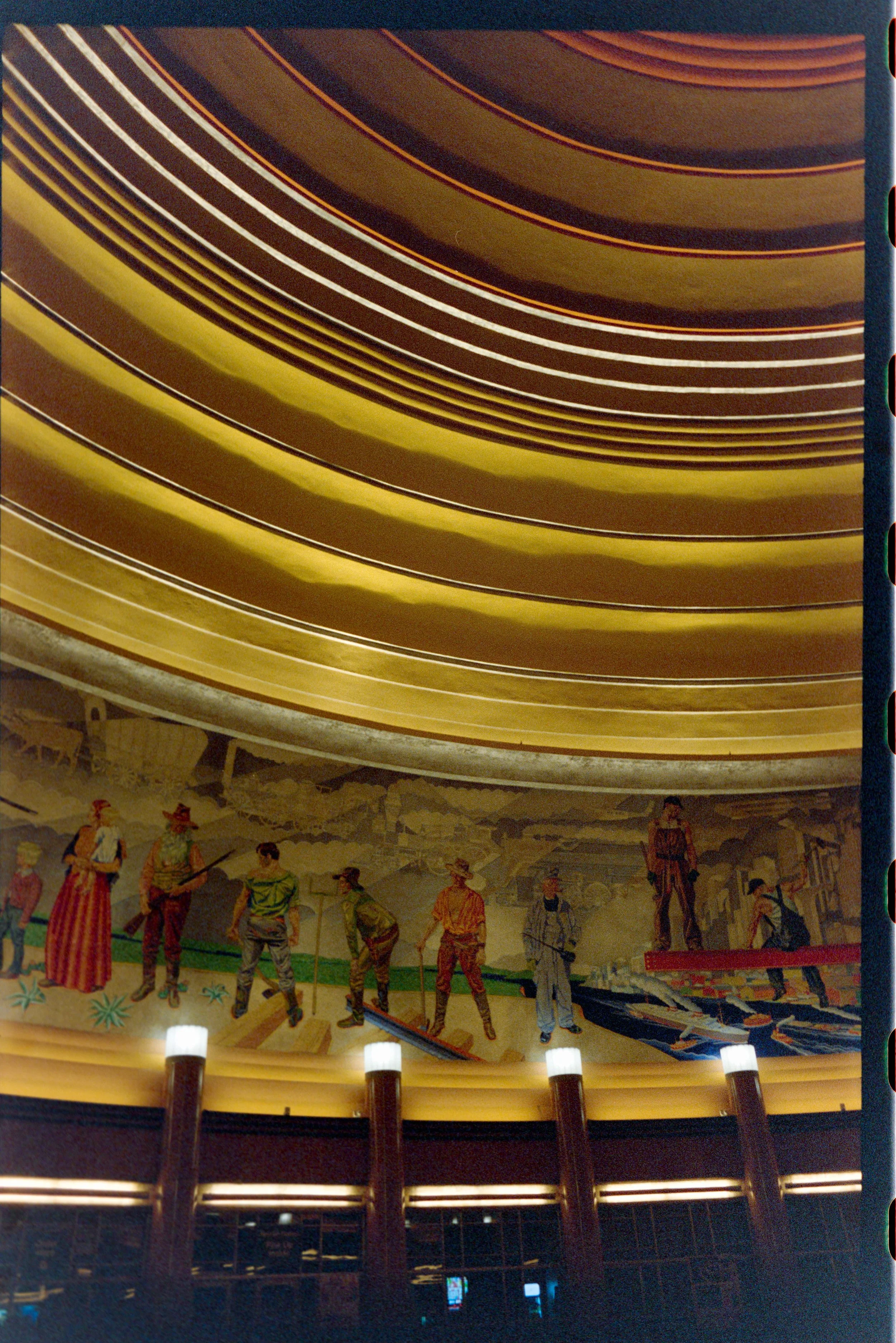 Minolta SRT 101; 35mm 