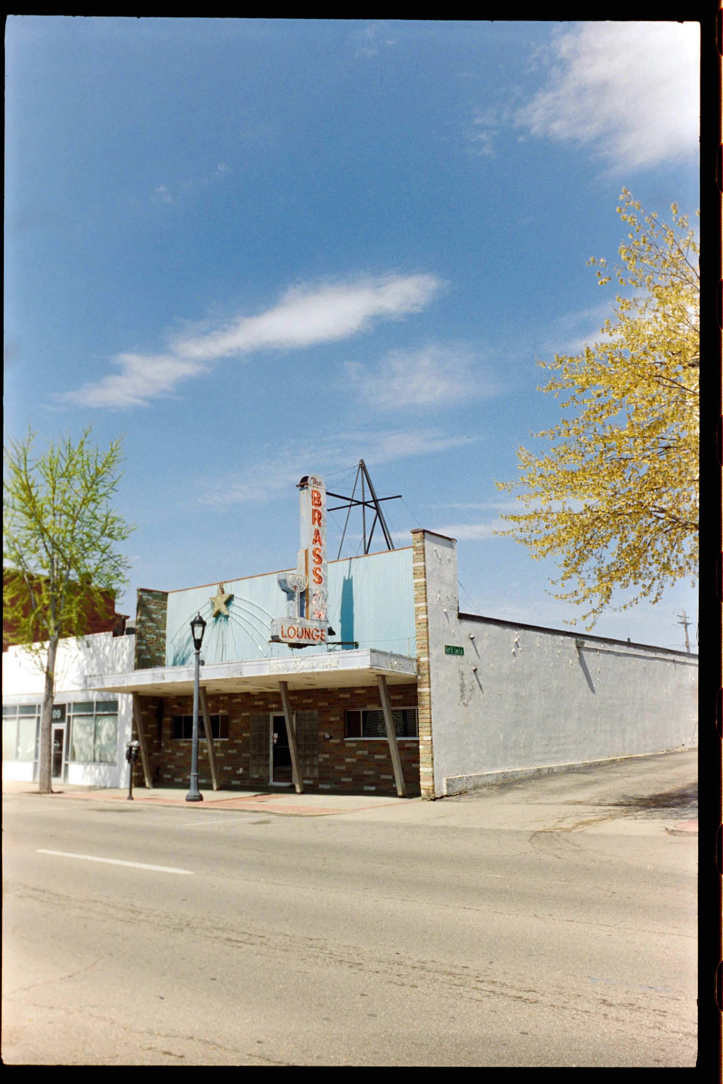 Minolta SRT 101; 35mm 