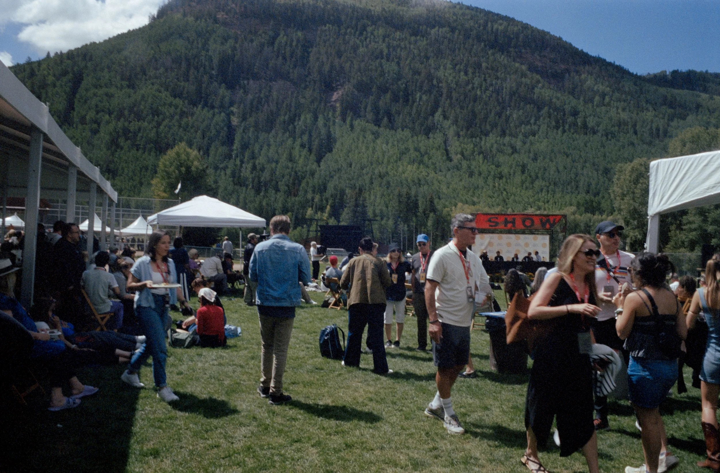 Minolta SRT 101; 35mm 