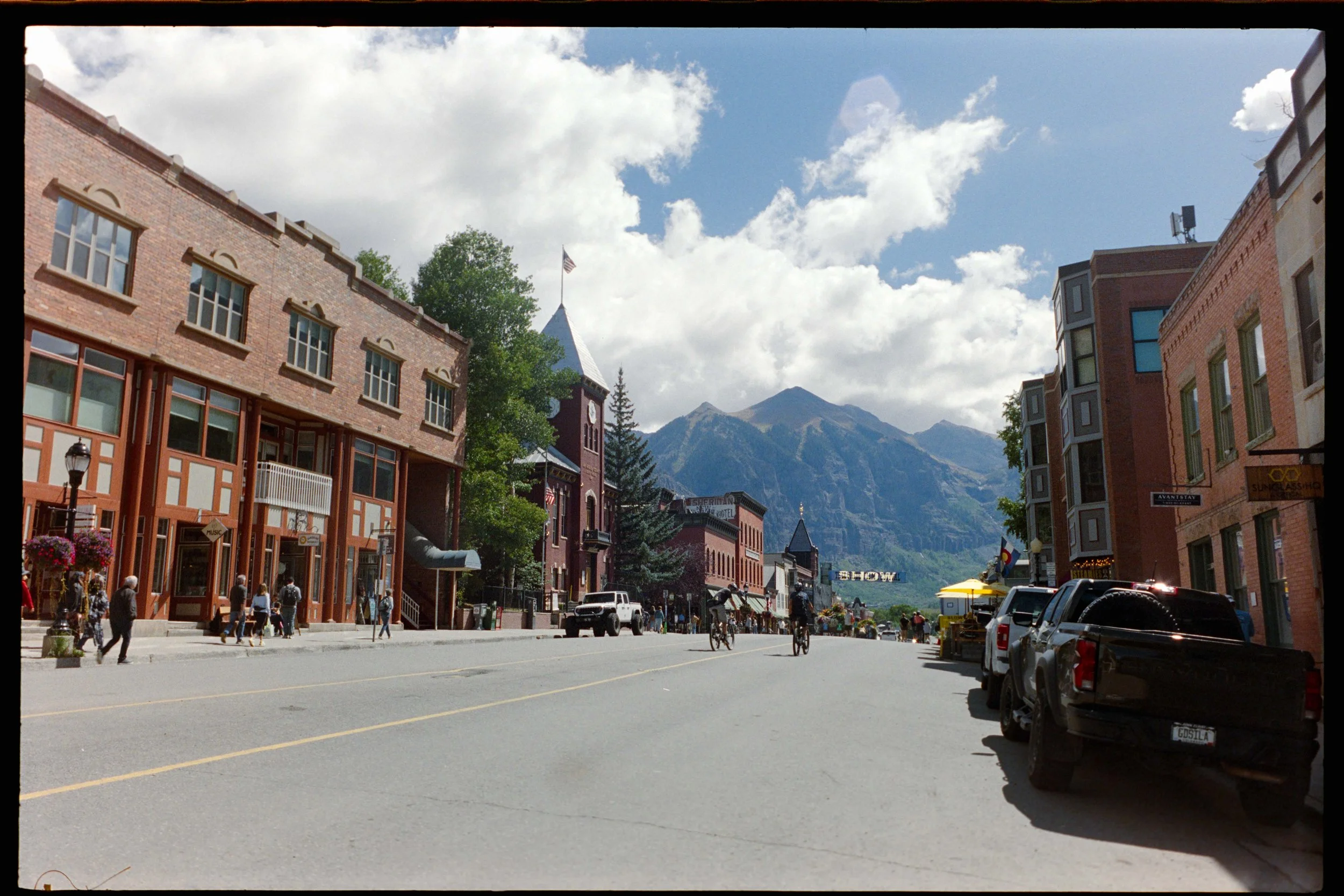 Minolta SRT 101; 35mm 