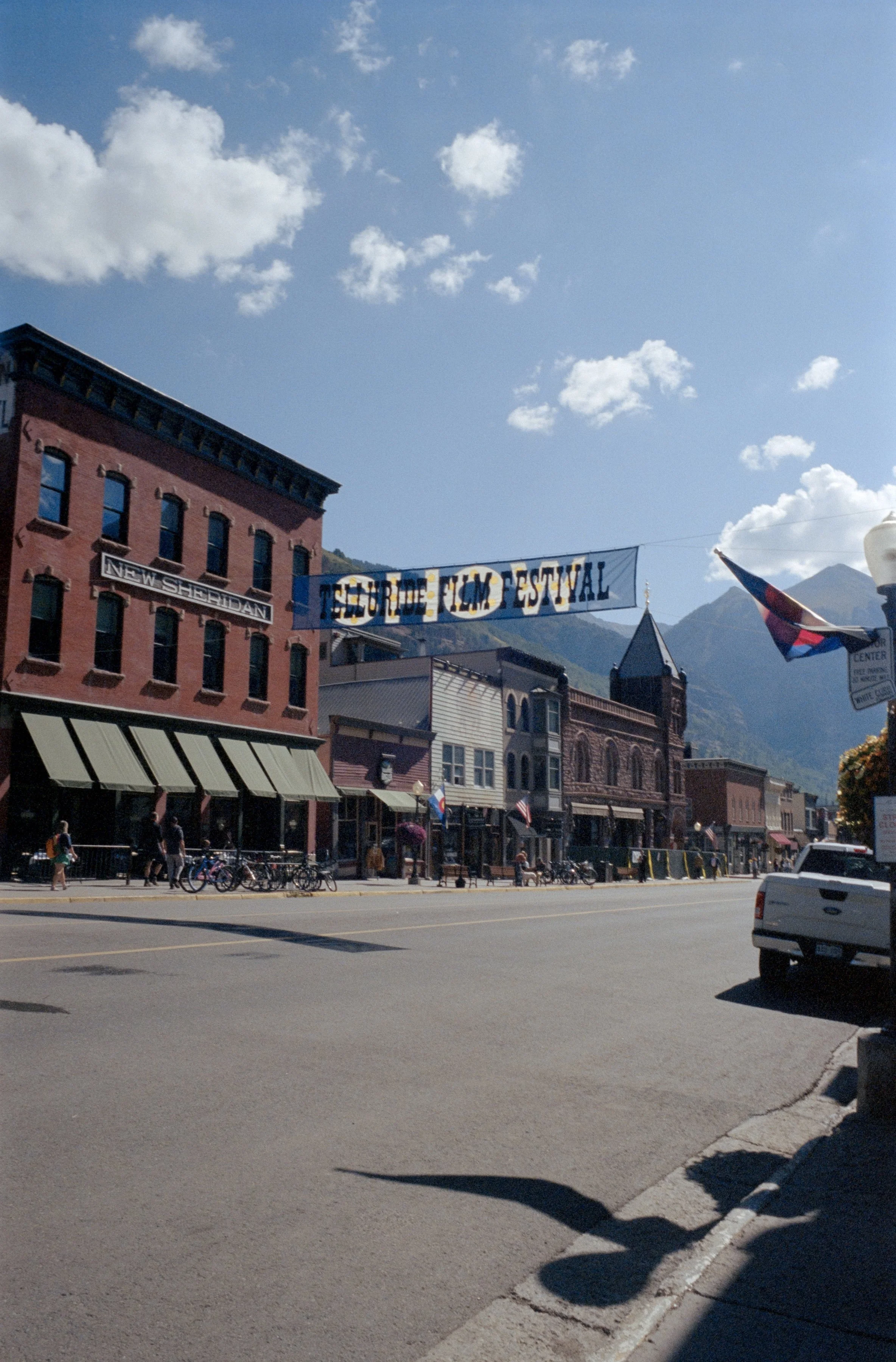 Minolta SRT 101; 35mm 