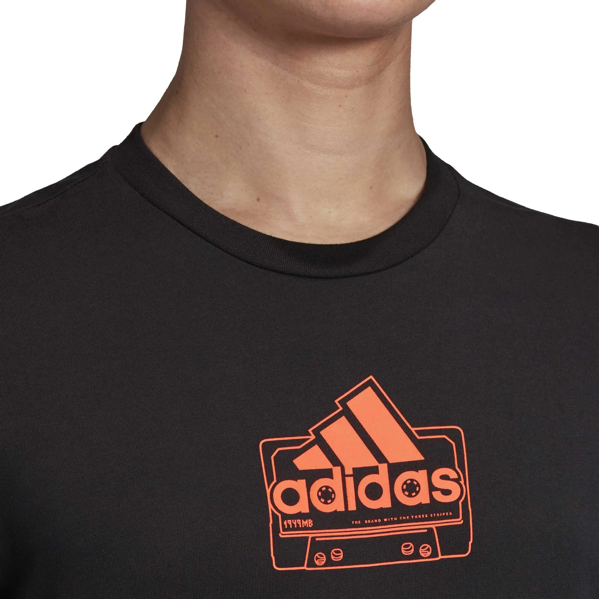 adidas-gd5943-m-cassette-tape-longsleeve-tee_7.jpg