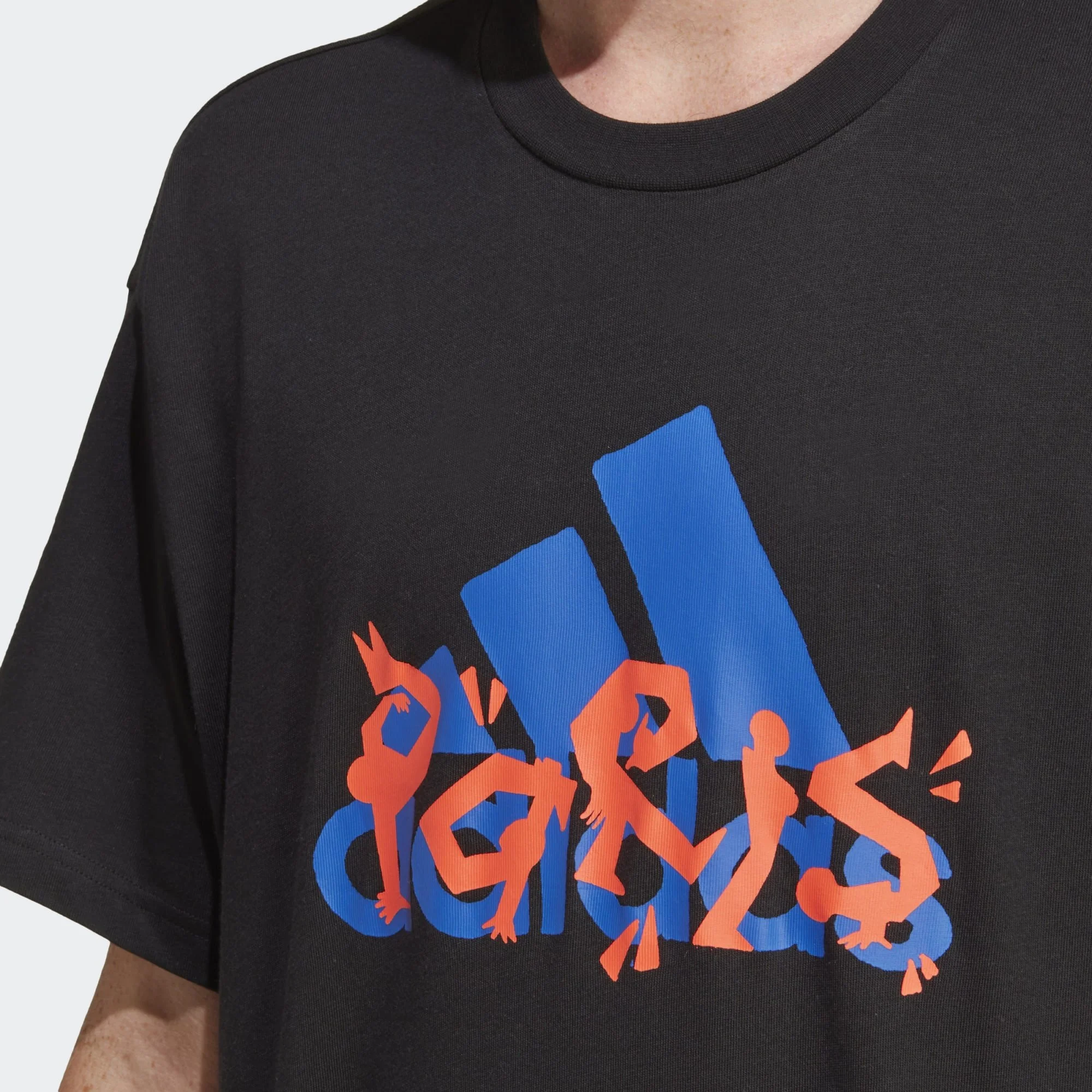 Graphic_T-Shirt_Black_IC4638_41_detail.jpeg
