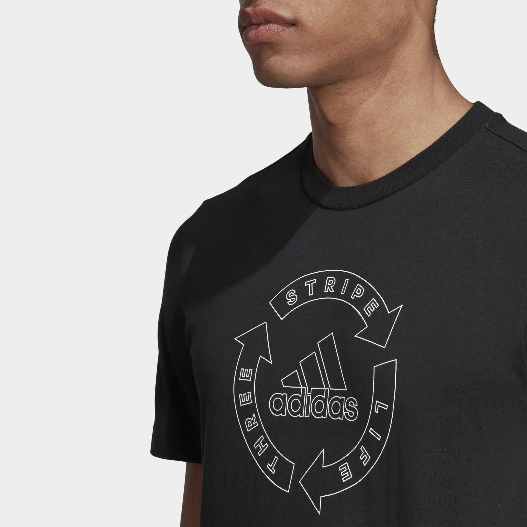 Three_Stripe_Life_Circle_Tee_Black_GD5882_41_detail.jpg