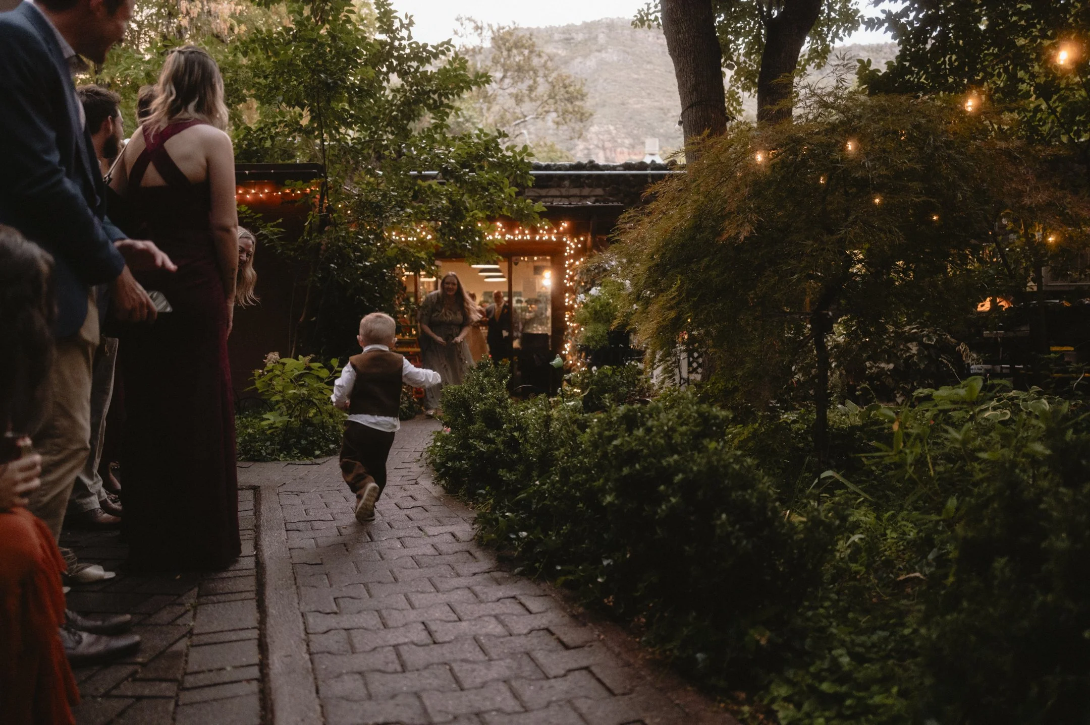 Ethan_Beazley_Wedding_Photography-99.jpg