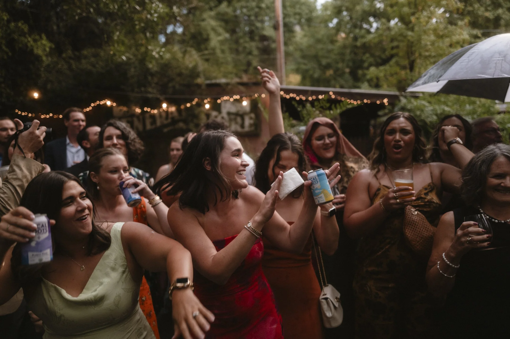 Ethan_Beazley_Wedding_Photography-96.jpg