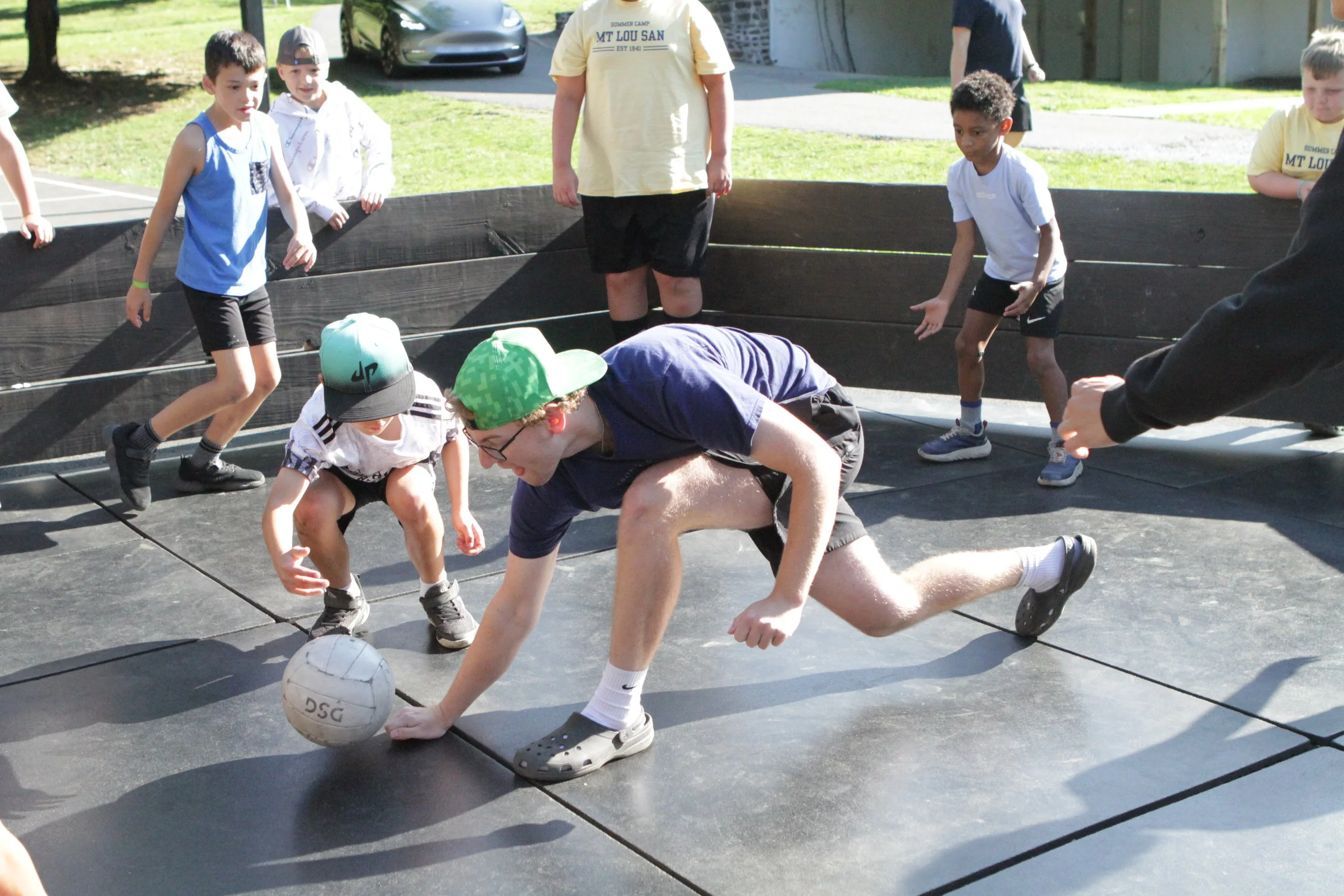 Gaga Ball