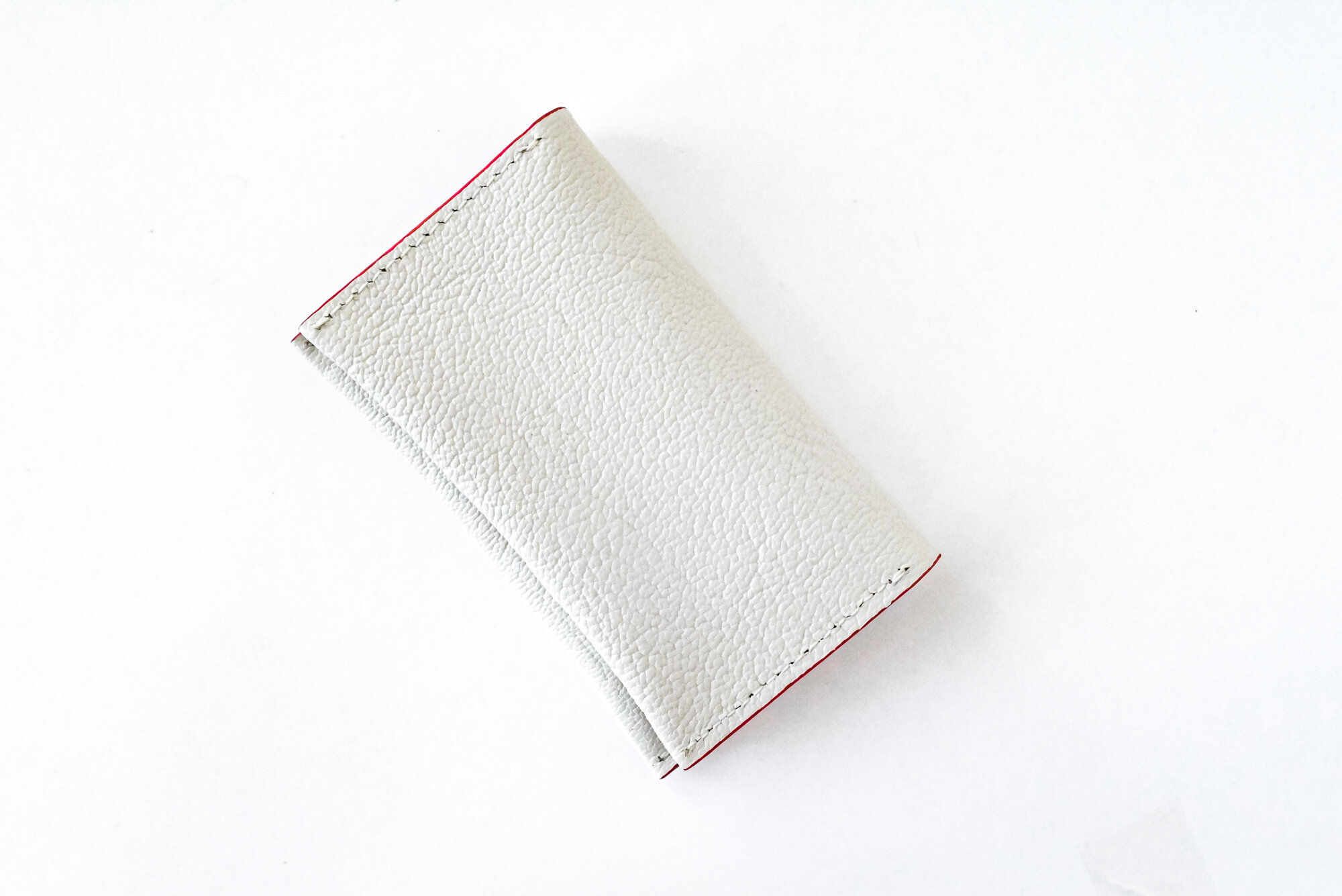 Wallet_Shot6_white.jpg