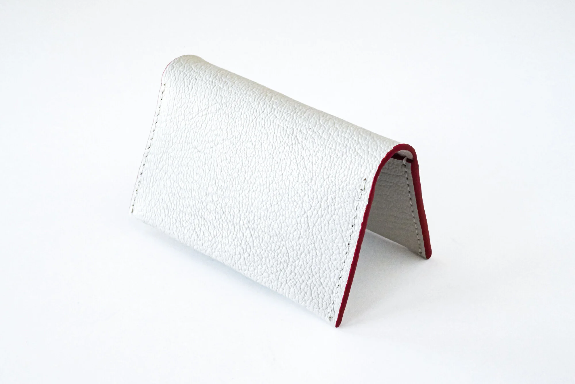 Cream Leather Wallet: Chèvre Breteuil