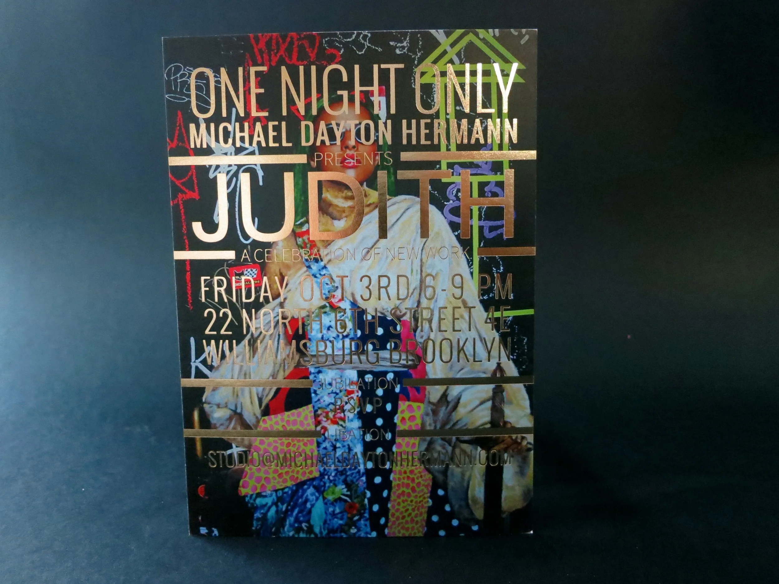 START THE PARTY: Eye-Catching Custom Invitations