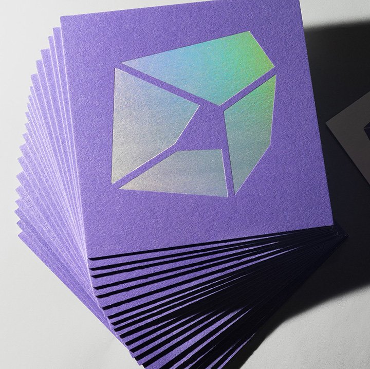 foil-stamp-holographic-business-card.jpg