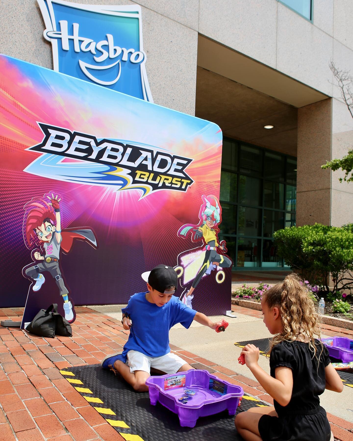 It was a summer of epic battles, heart-pounding moments, and the thrill of victory as we unleashed the Beyblade Battle Series! Svedvik teamed up with legendary toy company Hasbro to deploy grassroots teams in 14 metropolitan areas building a movement