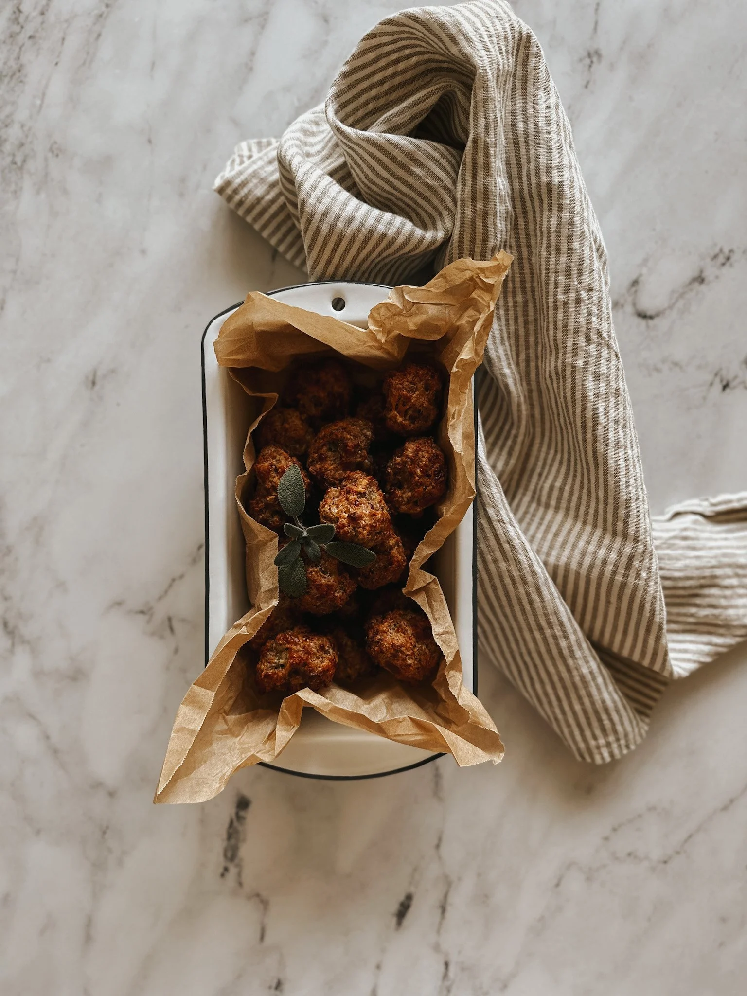 Apple &amp; Thyme Sausage Balls