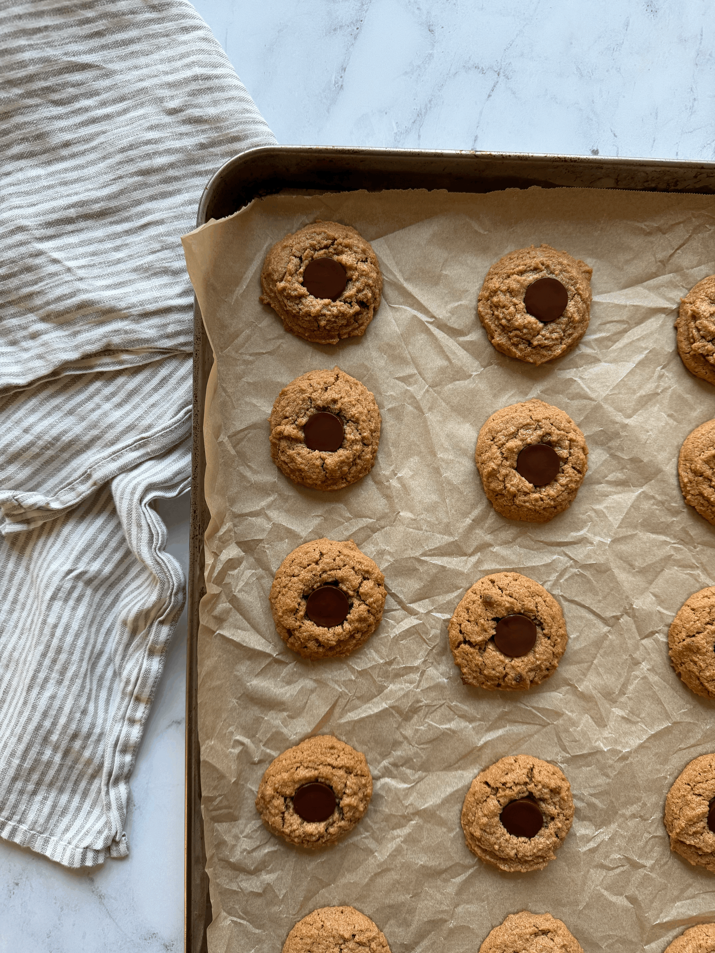 Peanut Butter Blossom Cookies