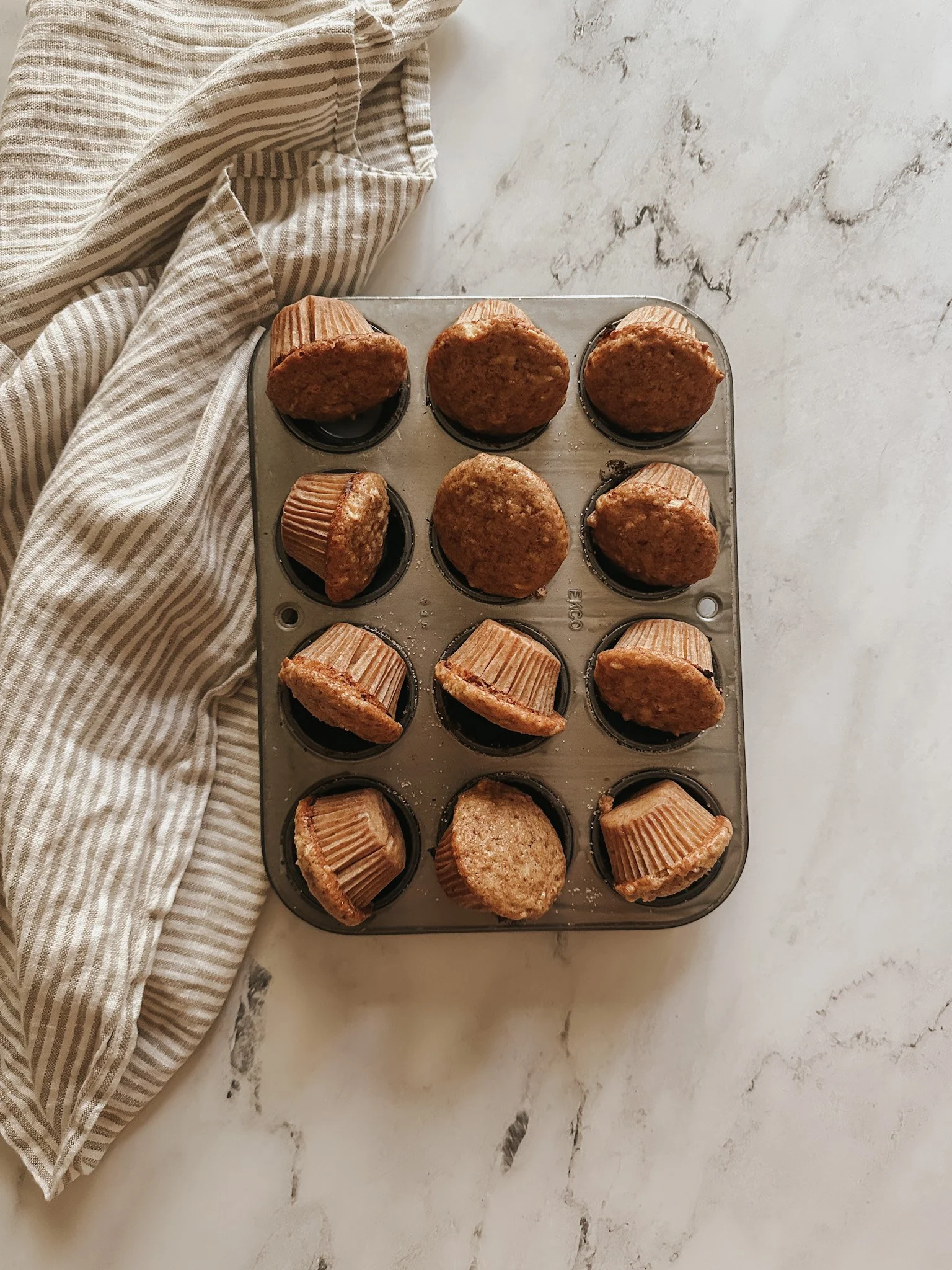 Cinnamon Sugar Apple Puffs