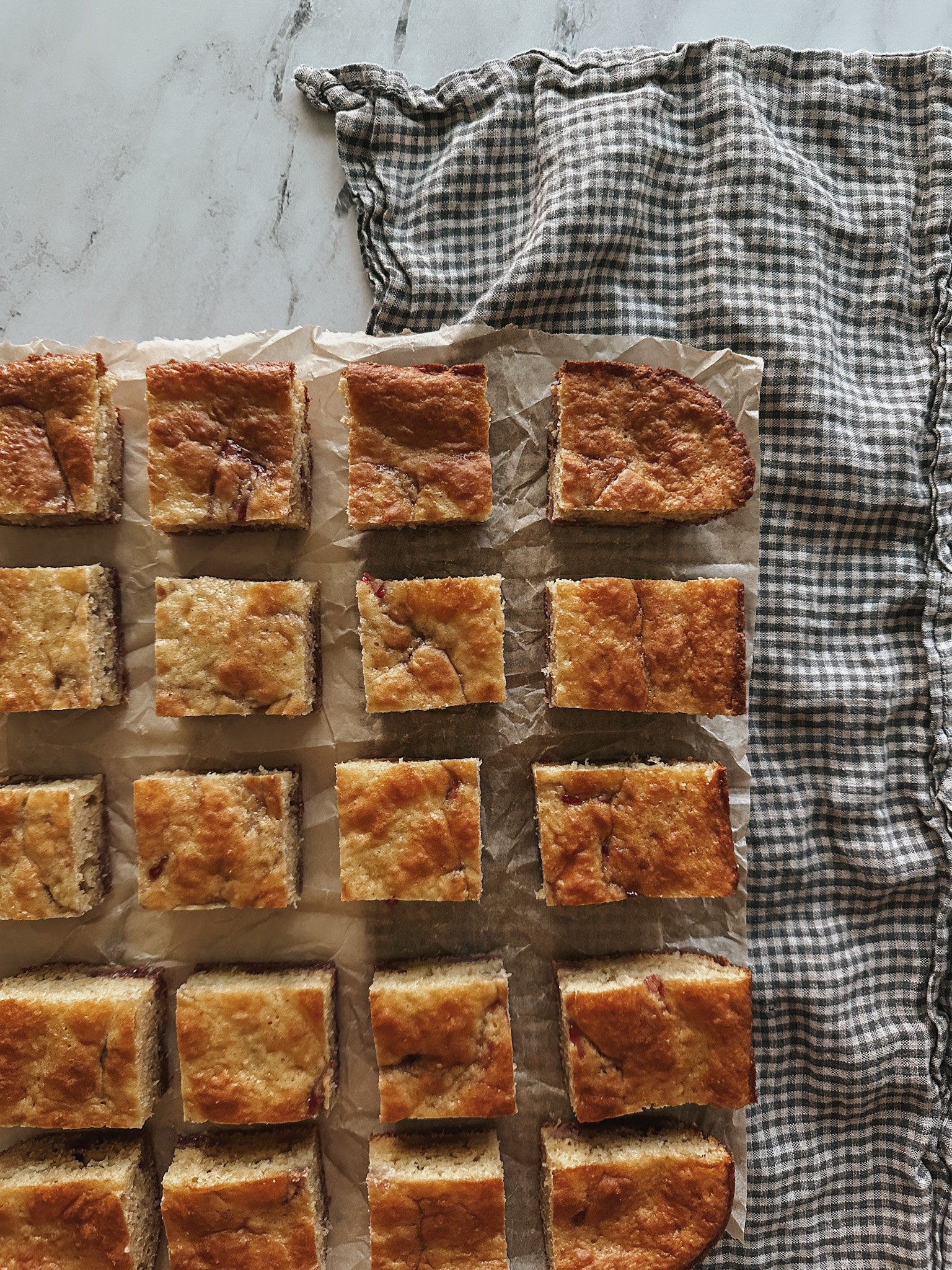 Raspberry Swirl Cake