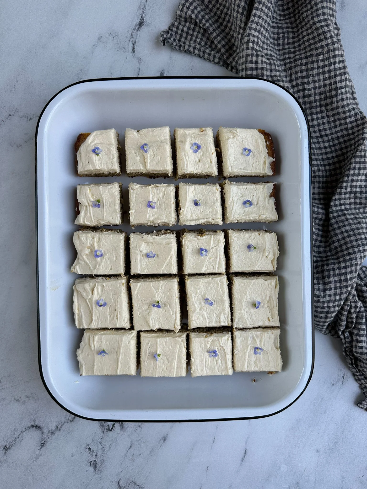 Lemon Poppy Seed Cake