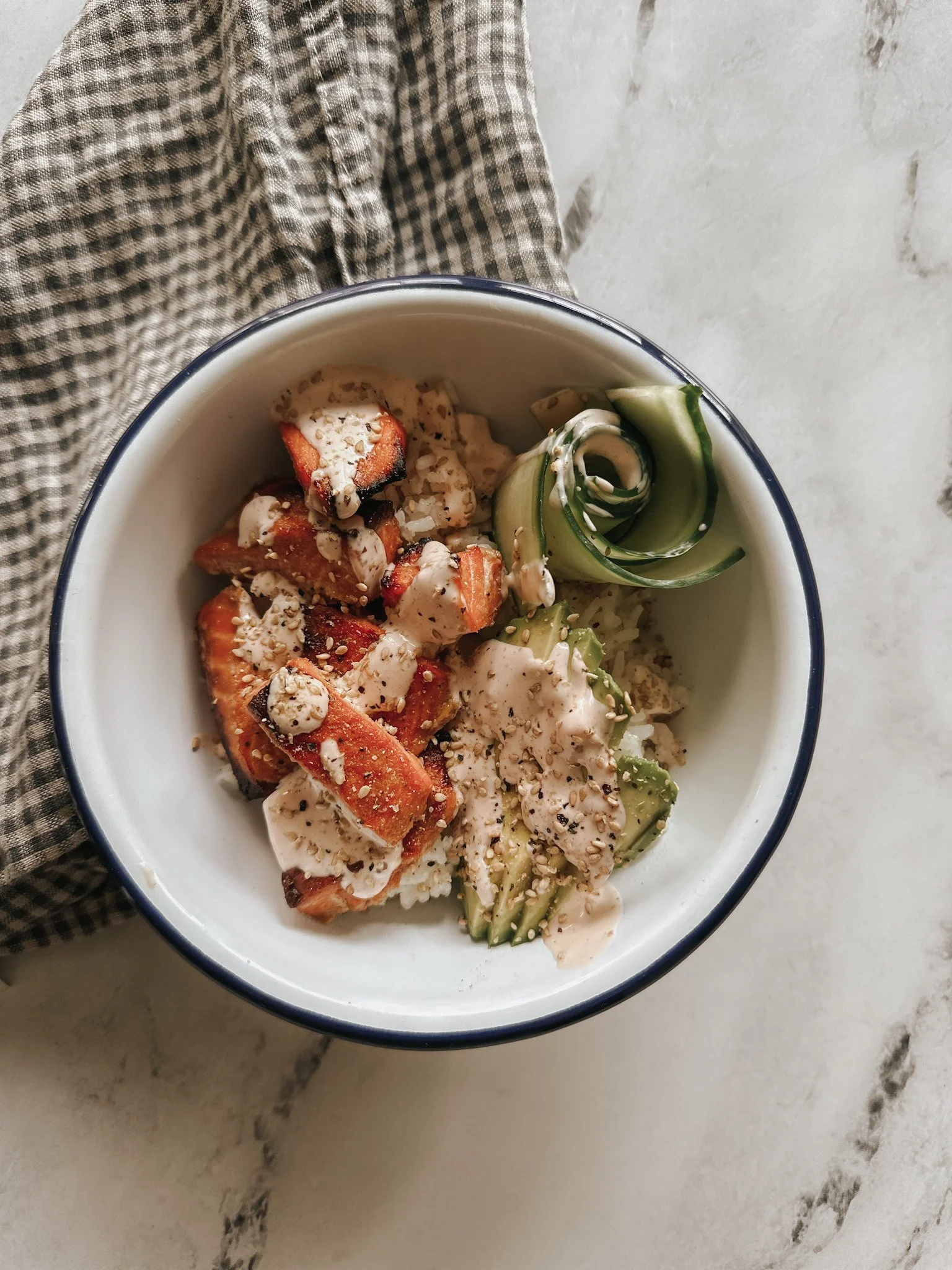 Spicy (or not) Salmon Bowl