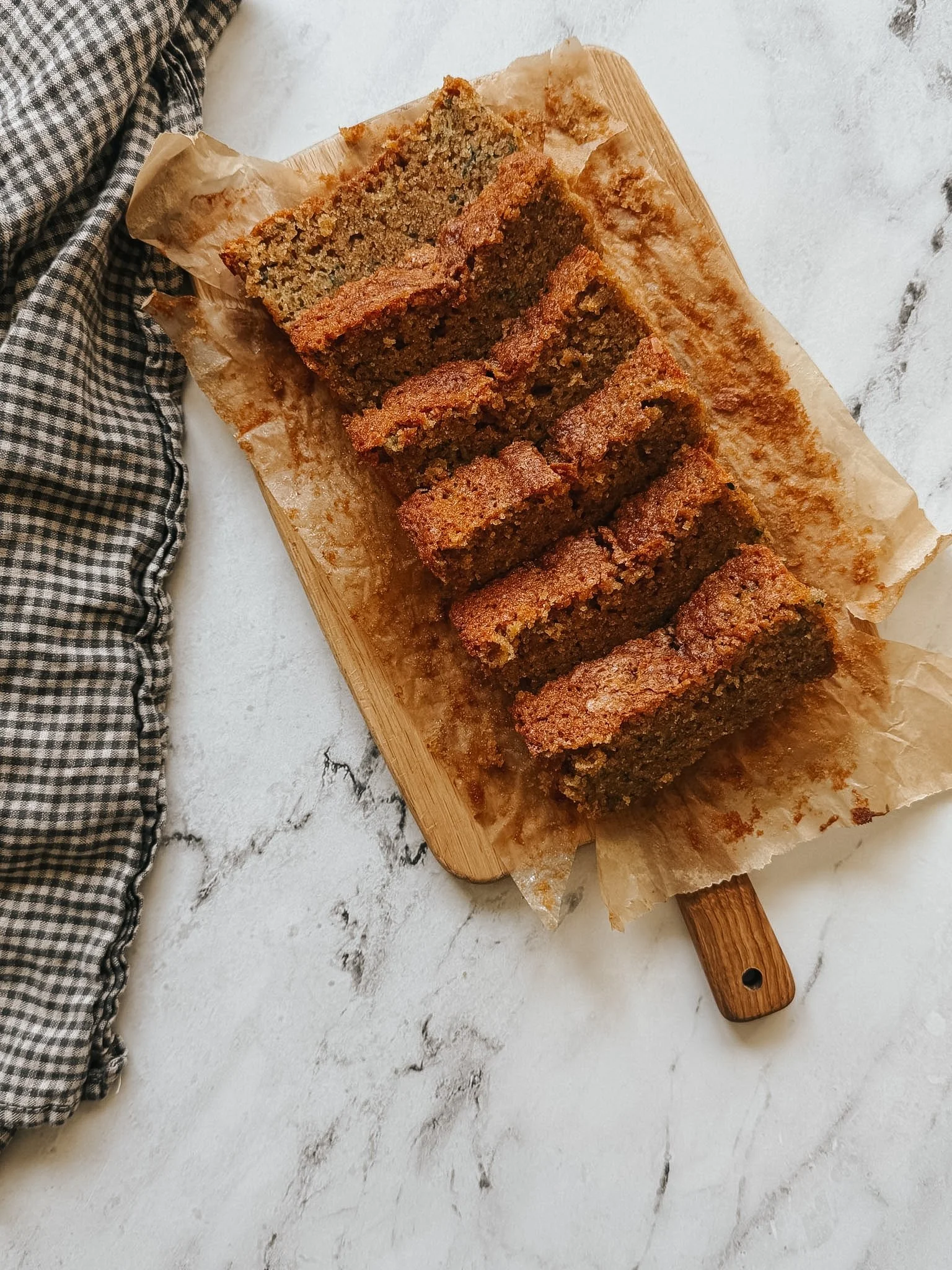 Brown Sugar &amp; Spice Zucchini Loaf Cake
