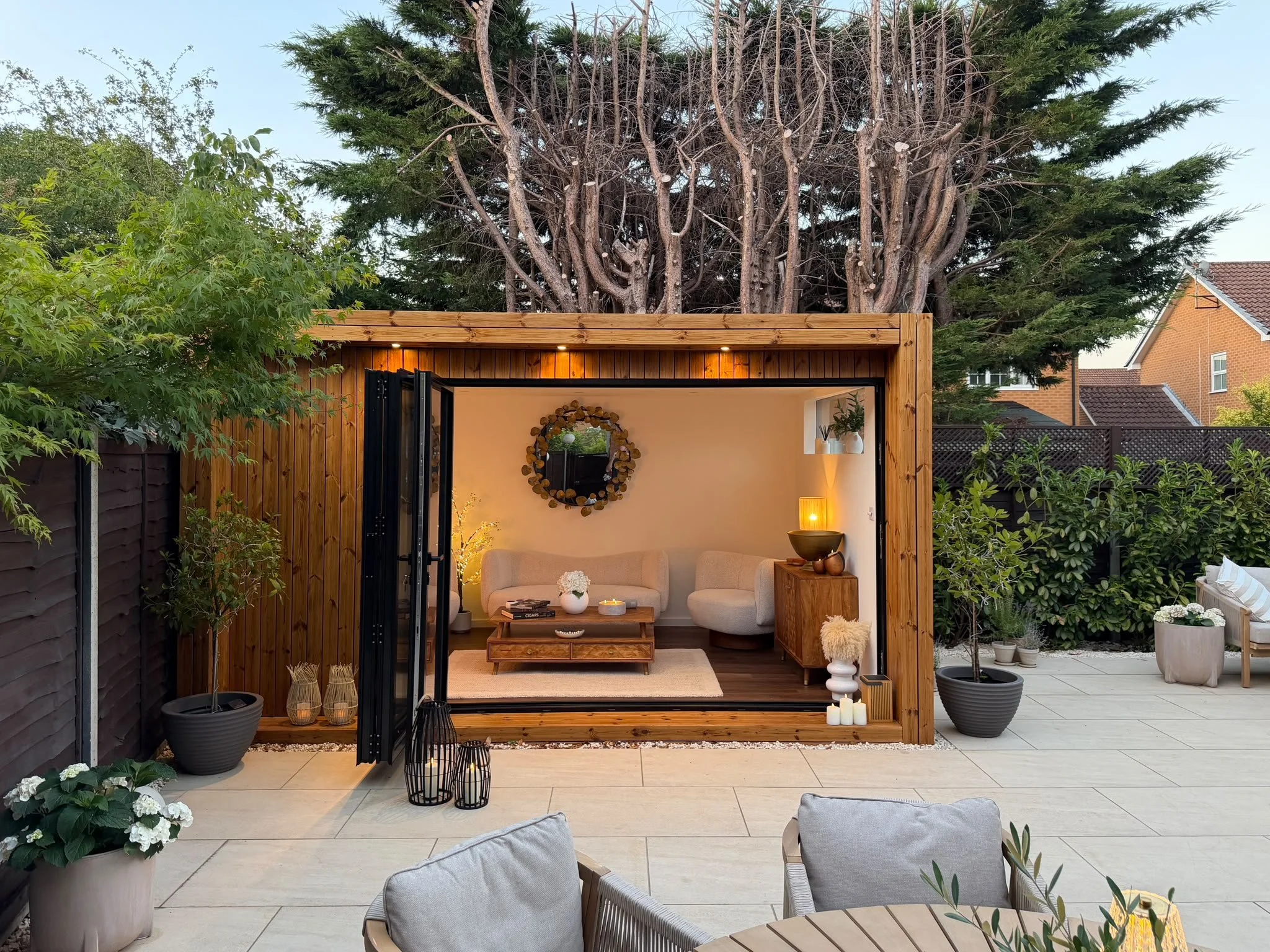 Luxury timber garden room with full-width bifold doors in Wokingham, Berkshire.