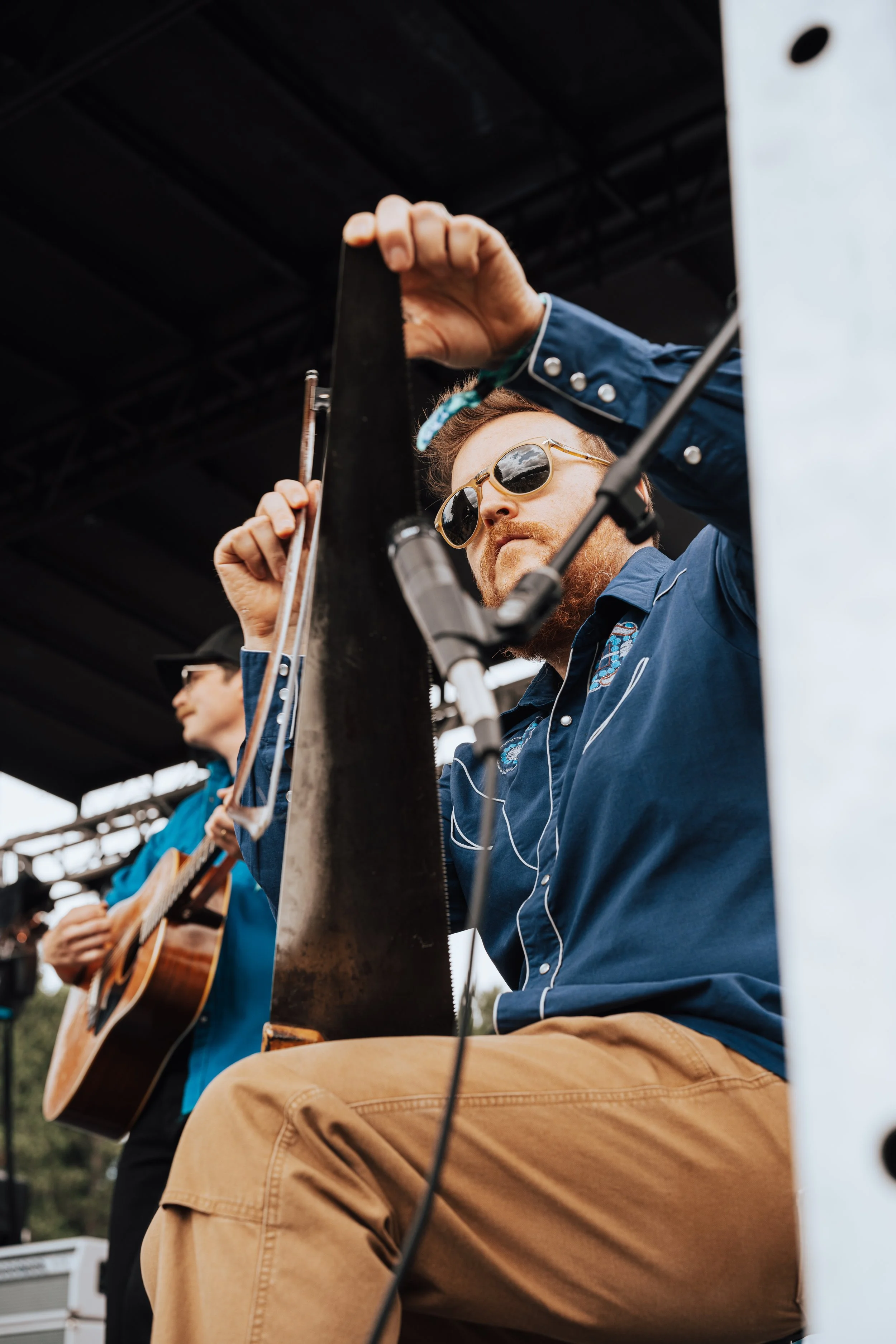 Roe Family Singers - Blue Ox.jpg