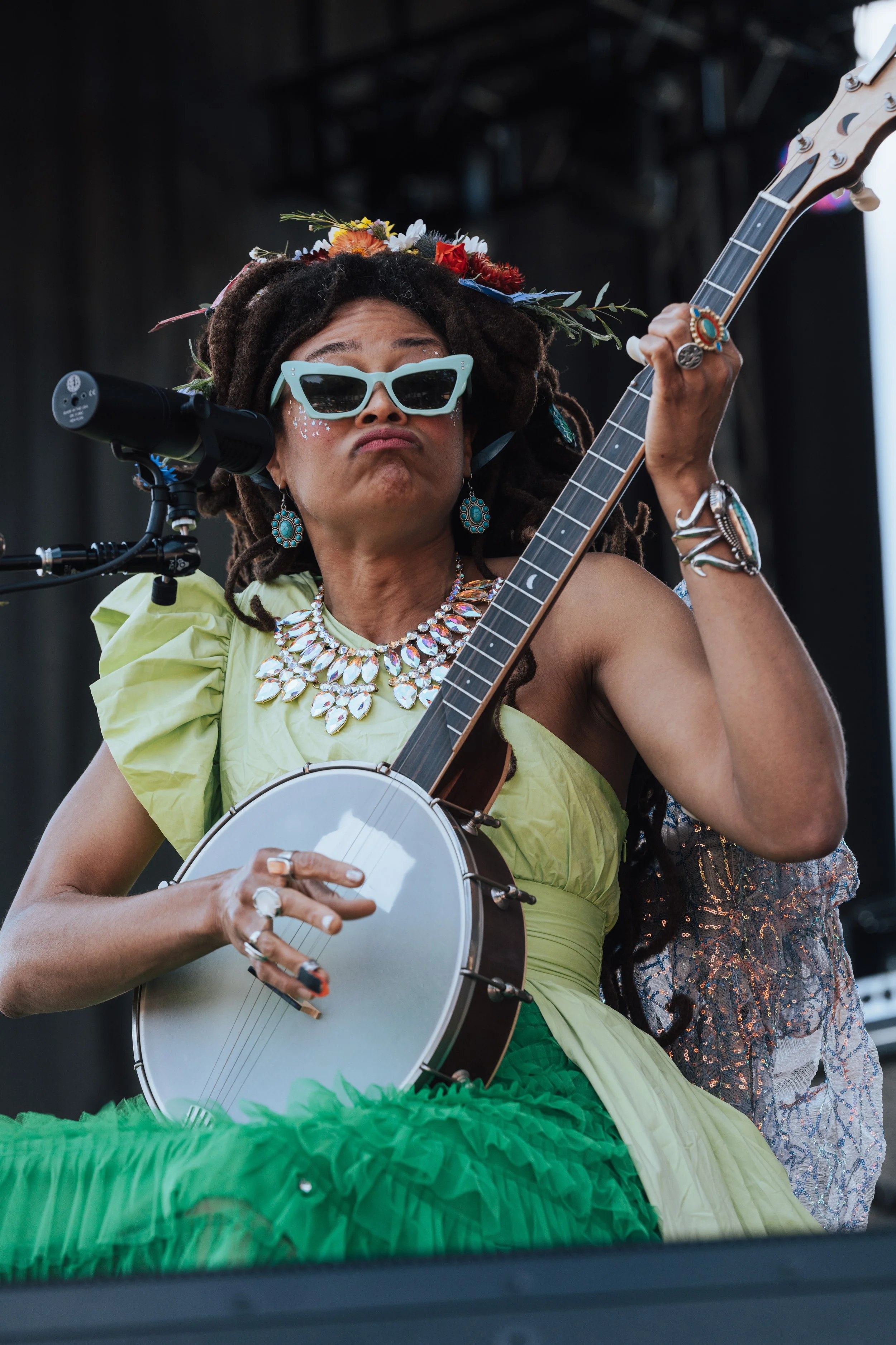 Valerie June - Blue Ox SmouseintheHouse.jpg
