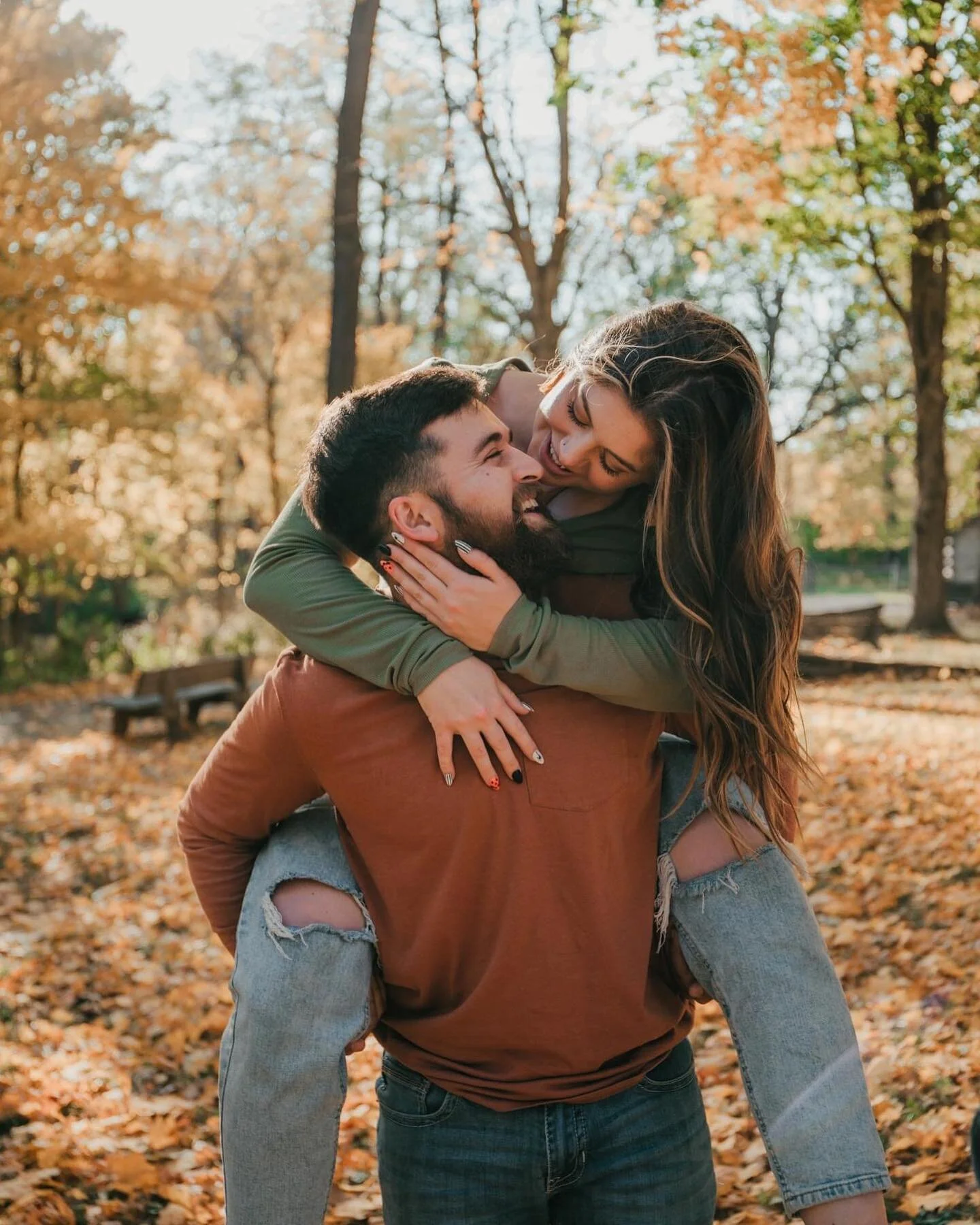 Spent an evening with Ashleigh and Connor and they absolutely killed it! 🌾🍂 This year's fall color is amazing.