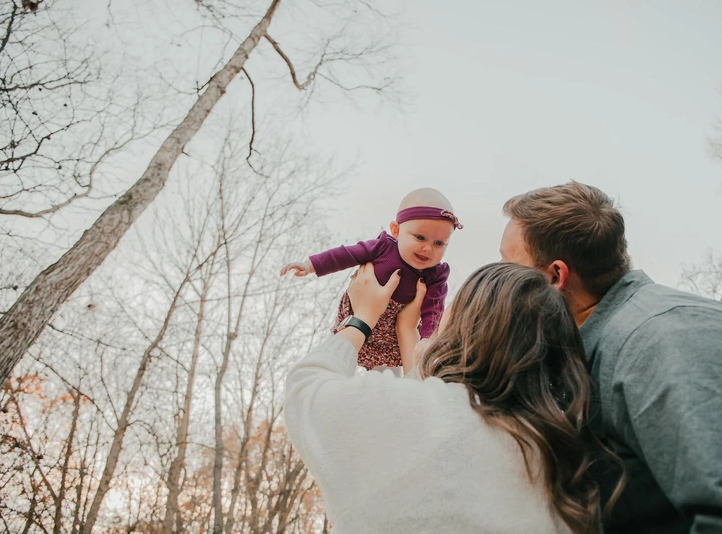 Yesterday's weather was PERFECT for this mini family session! It was so lovely to catch up with the LeMasters and finally meet little Olivia.