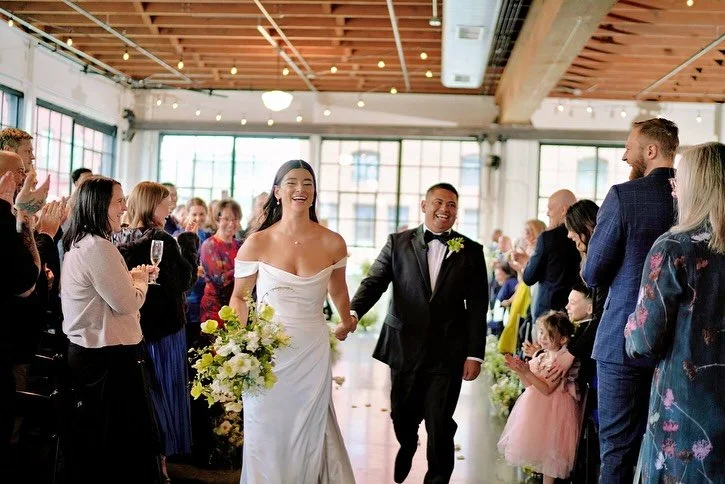 M + R &mdash; Our first 2025 wedding and their nonstop smiles for 8 hours straight totally melted our hearts! Maybe it&rsquo;s cause they knew about the late night @tacobell 🌮😂 

@theporterhotelpdx&nbsp;
@pearlcateringpdx&nbsp;
@fatcupcakeor&nbsp;
