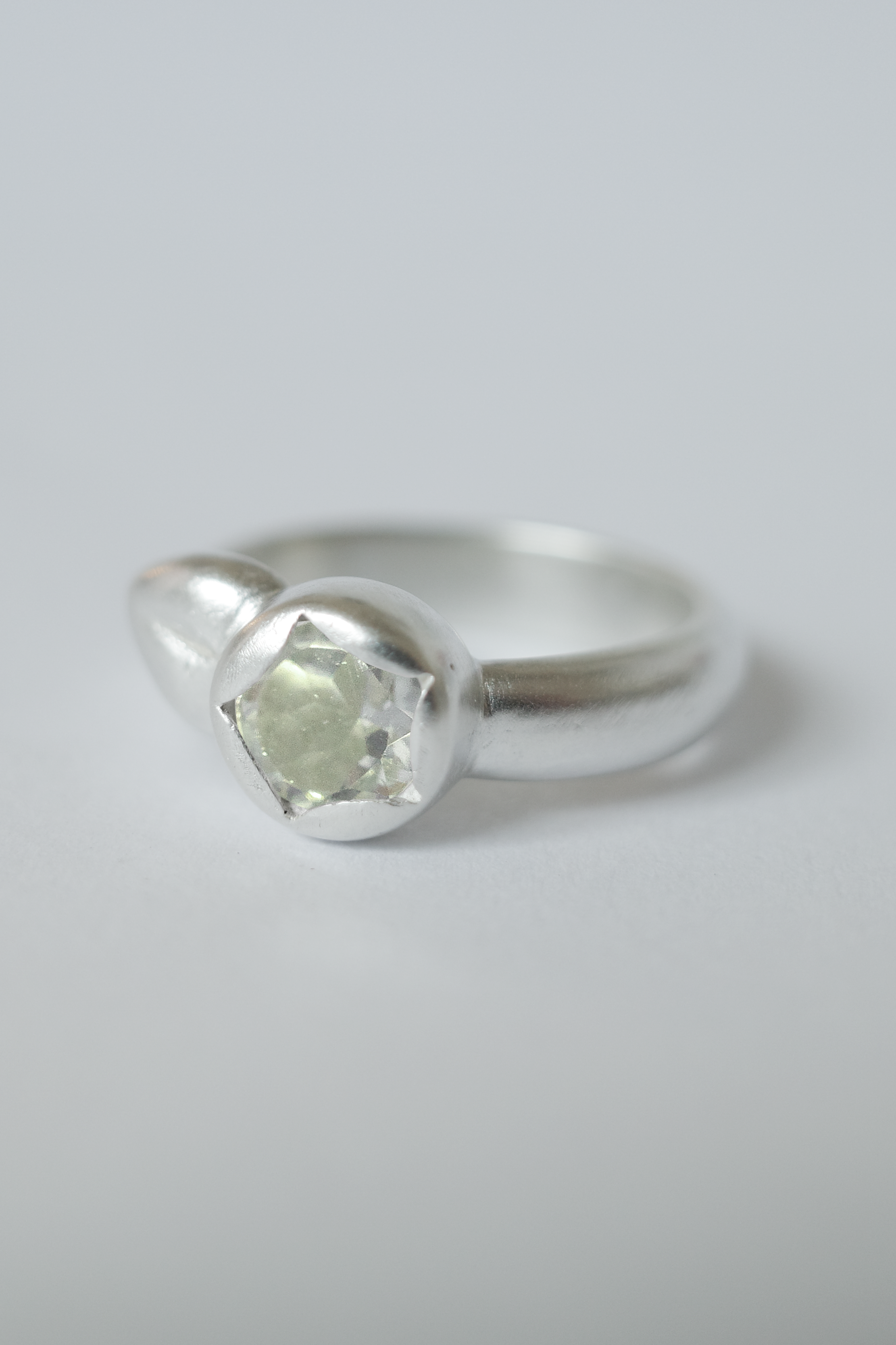 blueberry green amethyst.png