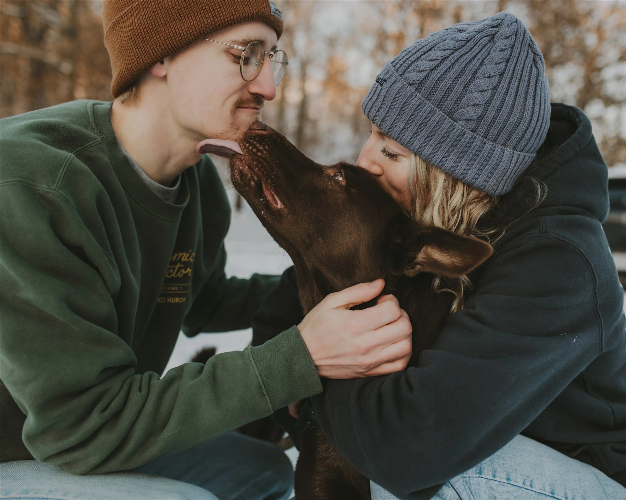 Snowy Engagement Sneak Peeks-5.jpg