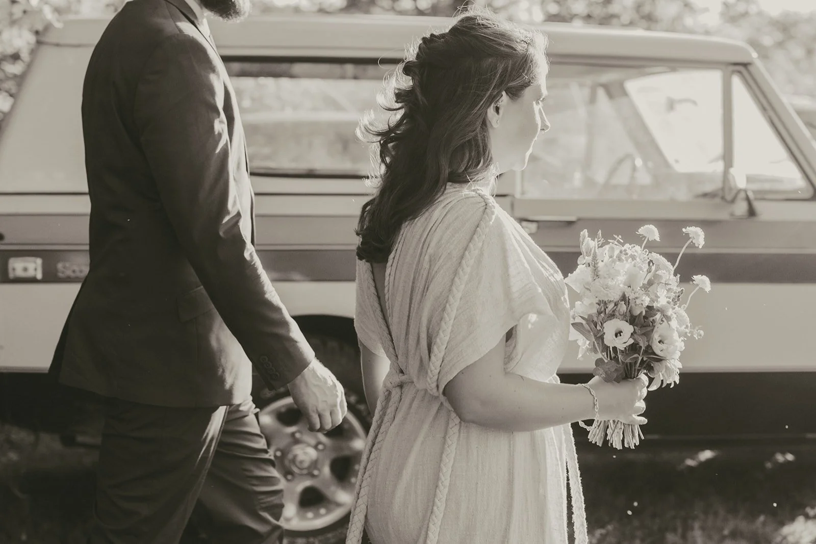 Intimate-Backyard-Wedding-124.jpg