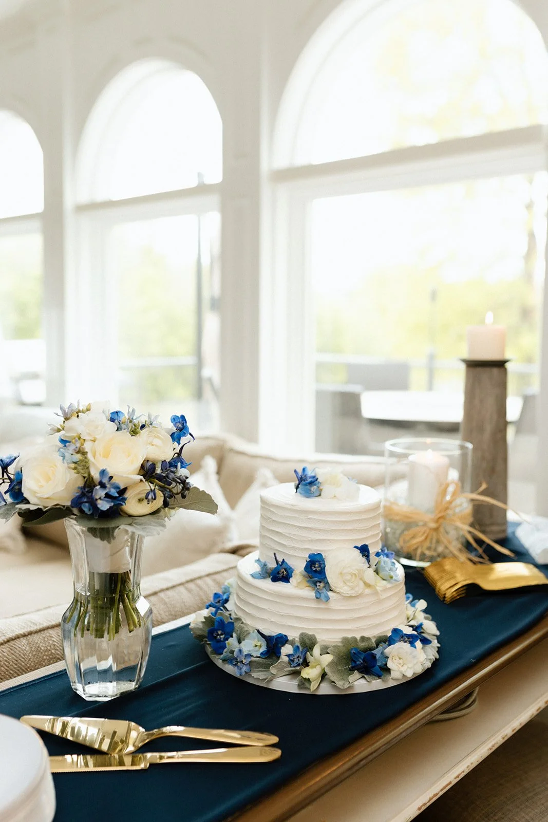 Intimate Wedding Columbia MO-151.jpg