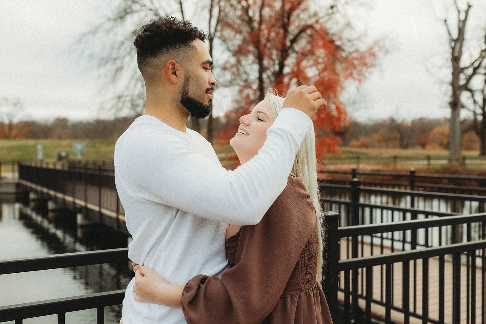 stephens lake engagement session columbia mo-44.jpg