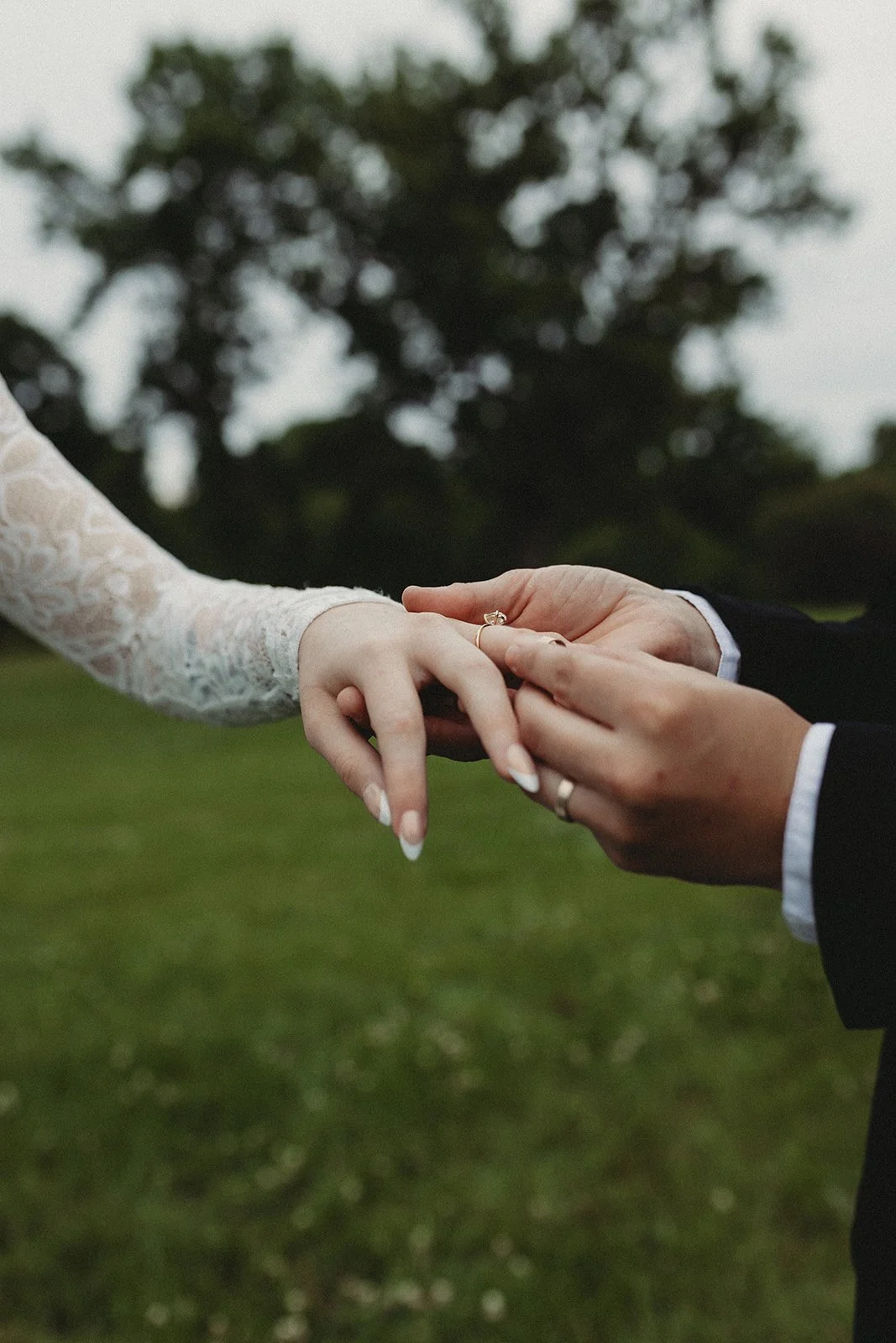 Stephens Lake Elopement-85.jpg