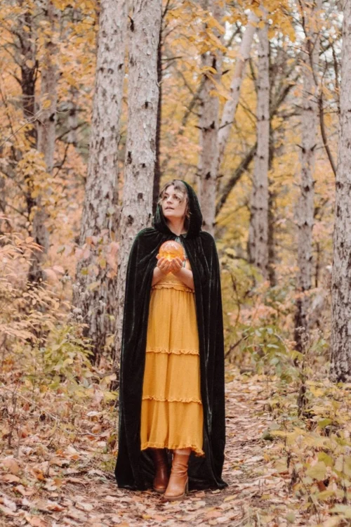 DIY Willow Witch Costume  String & Honey