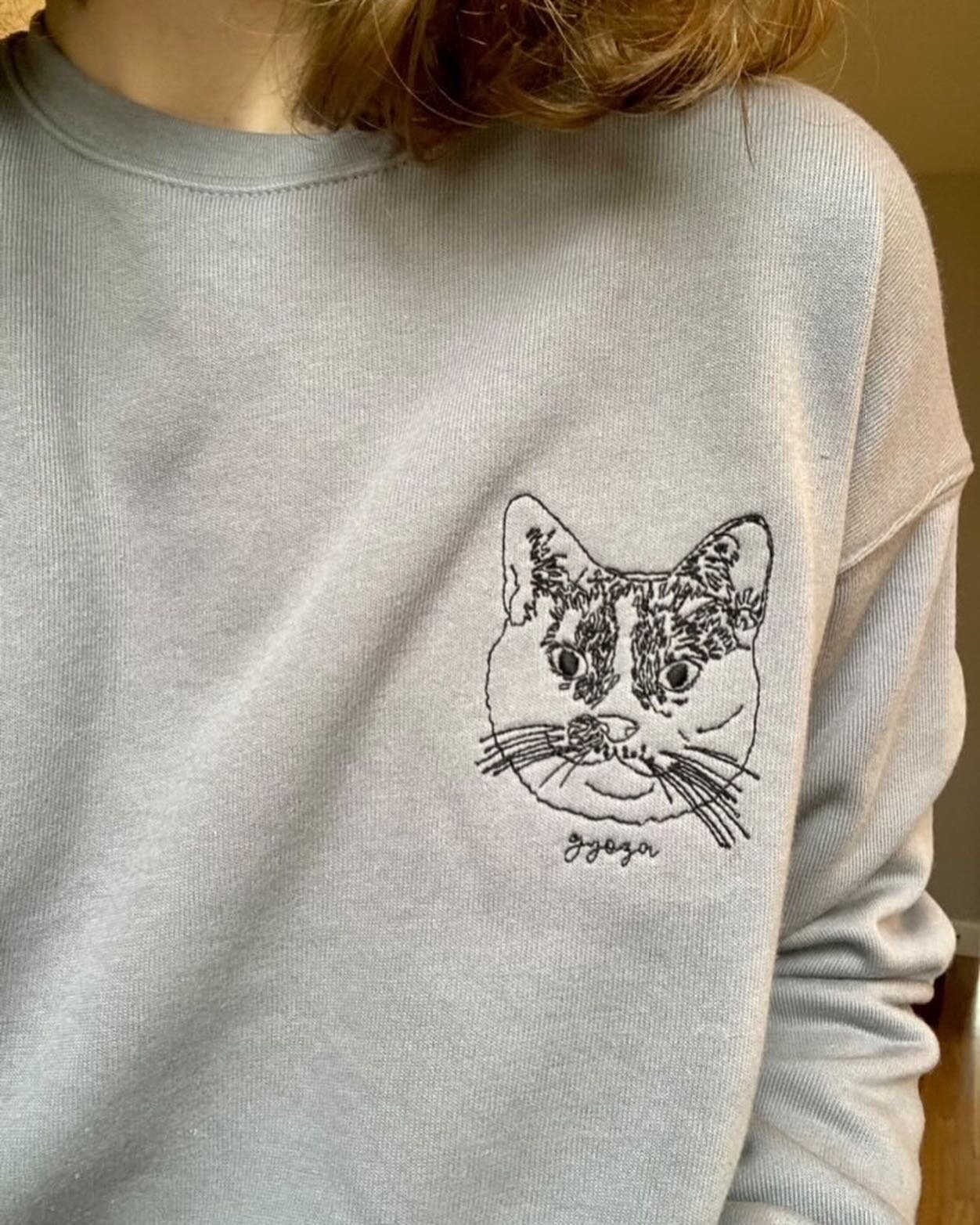 Not that I&rsquo;m saying you should, but if you do get a cat you should definitely name it Gyoza after this precious little round headed baby. 😻❤️

[Gyoza is on the classic crewneck in the color Storm]
