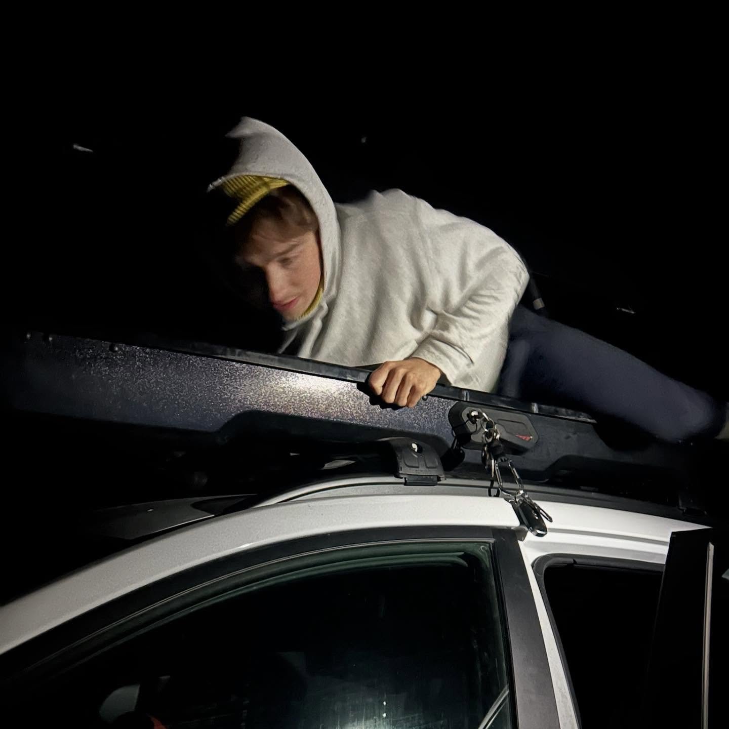 Mt Theilsen behind the scenes.