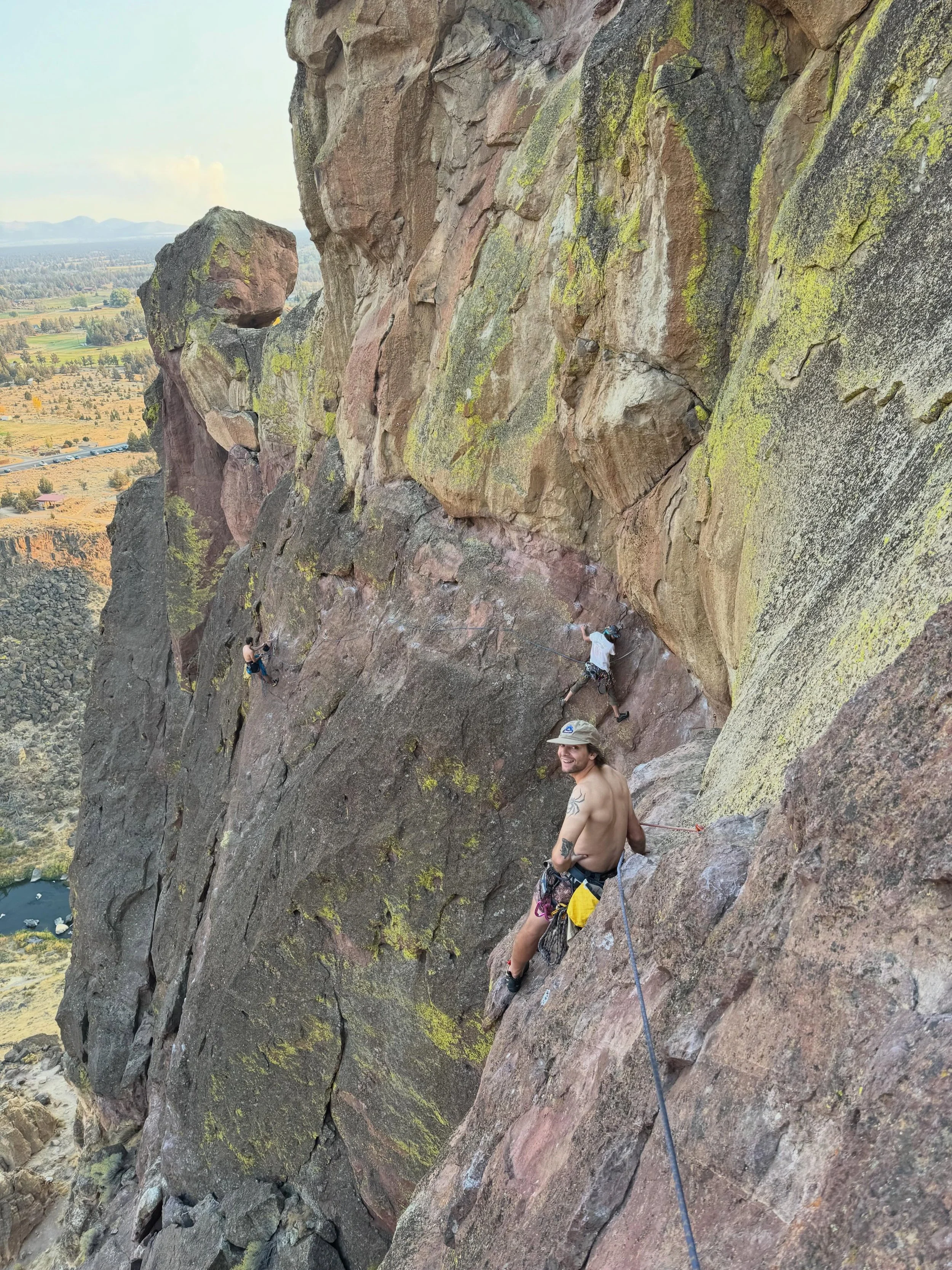 Climbing season is fast approaching! Make sure your essentials are ready to go! Beans Outdoor chalk bags are restocked online. Order now on beansoutdoor.com or in person at @tomoboulderingclub gym year round. 

#beansoutdoor #adventurewithpurpose #pn