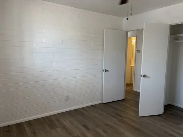 Bdrm 1 3.jpg