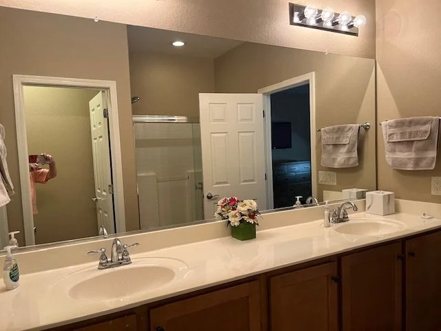 primary bath 2.jpg