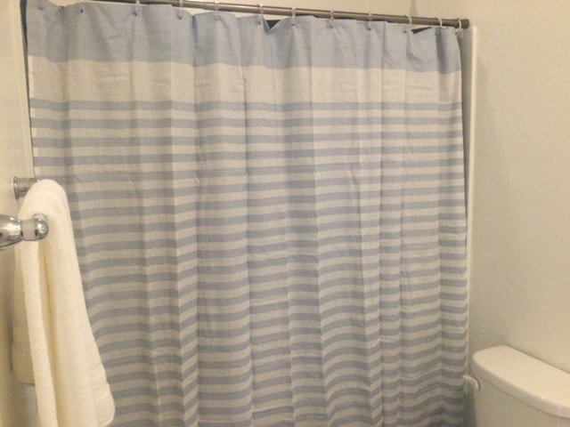 2nd bathroom.jpg