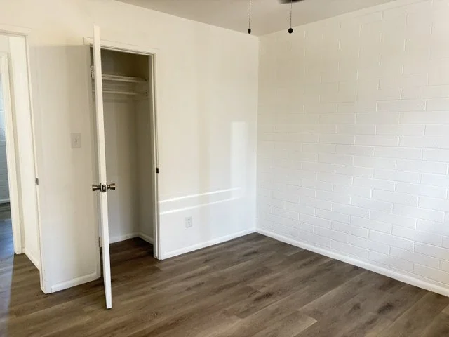 Bdrm 1 2.jpg