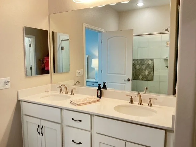 Primary vanity.jpg