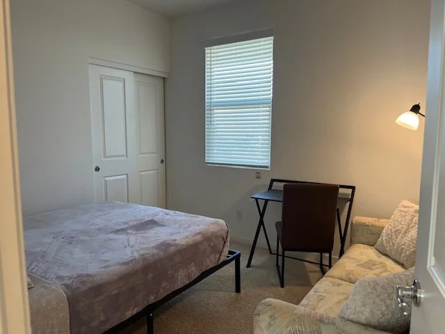 3rd Bedroom bed and desk