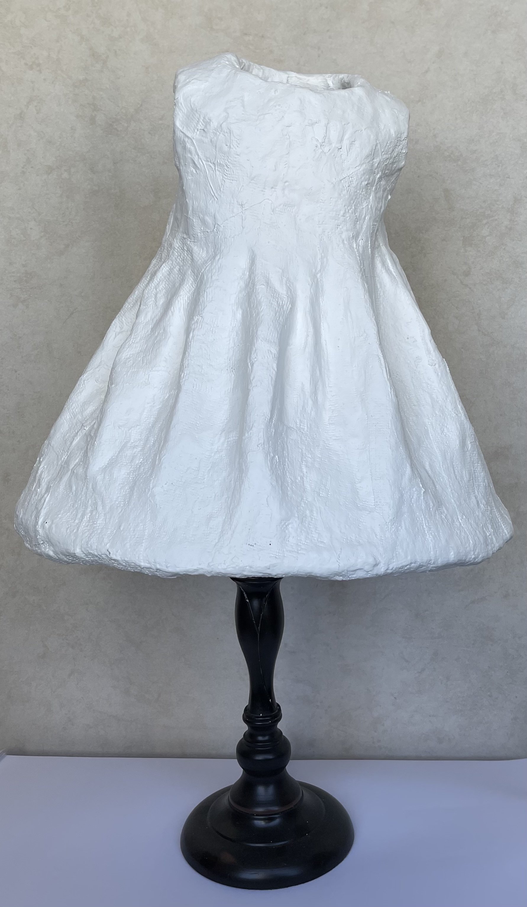 Dress Lampshade, 2021
Plaster of Paris, Wood
27 x 17 x 17 inches (68.50 x 43 x 43 cm)